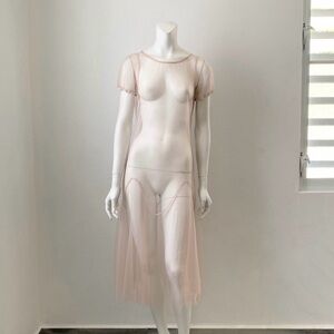 Valia size medium lace fit and flare dress beige pink color 100% polyester